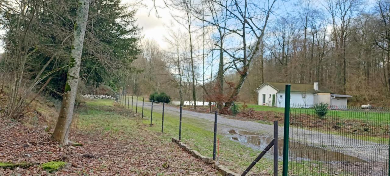 Deux Etangs Poissonneux Au Milieu Des Bois Avec Gite Moderne, La Halte Des Deux Lacs Rosée Dış mekan fotoğraf